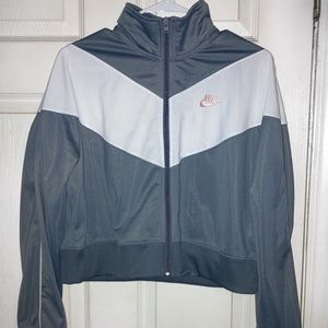Womens cropped nike zip up jacket